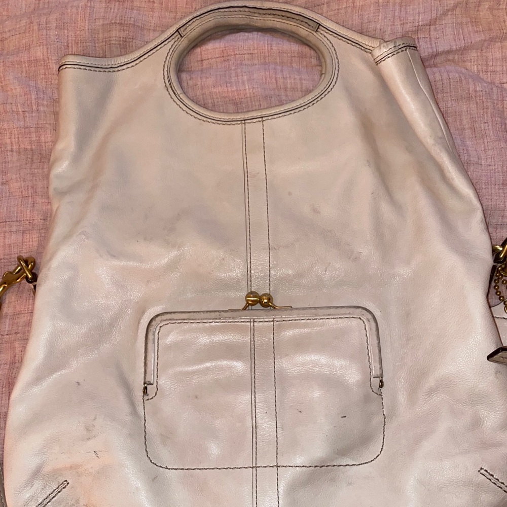 Coach leather handbag, cream.
